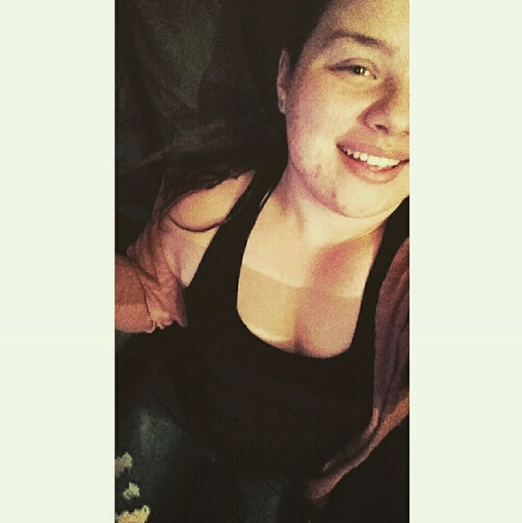 Meet your Posher, Nashell - Picture 1 of 1